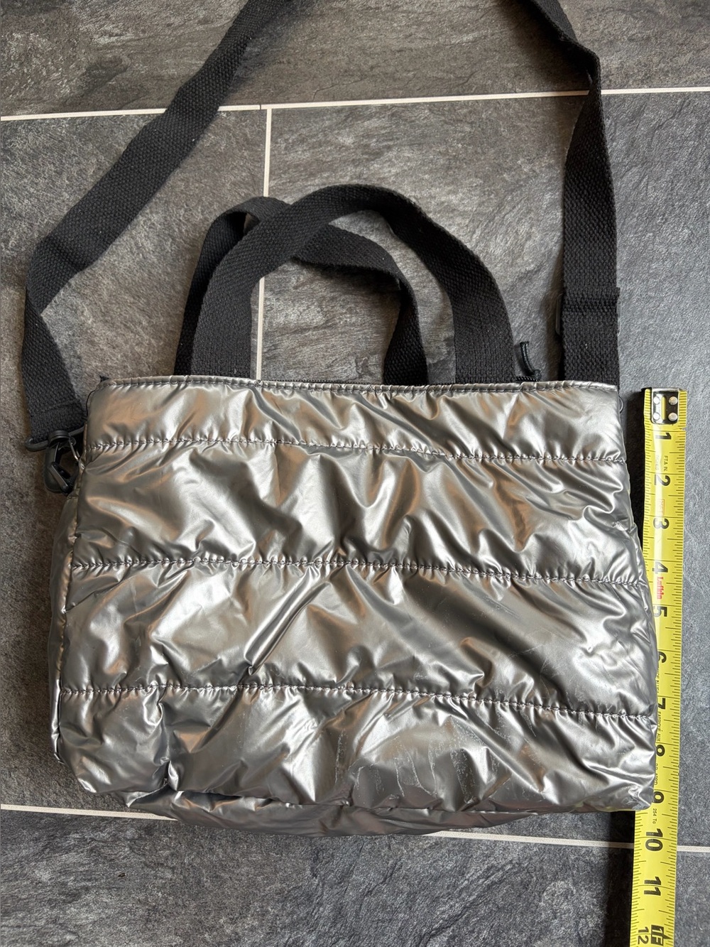 Source Unknown Metallic Silver Quilted Puffer Tote